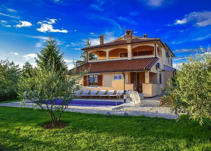 Villa Vranici Villa *