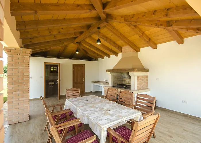 Villa Vranici 别墅 *