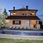 Villa Vranici