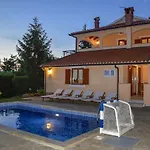 Villa Villa Vranici *