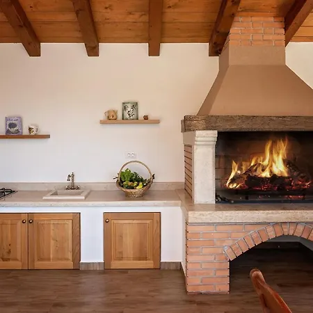 Villa Vranici *